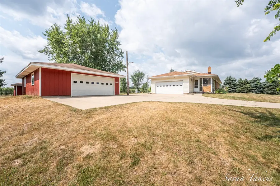 362 Broman, Sparta, MI 49345 - #3