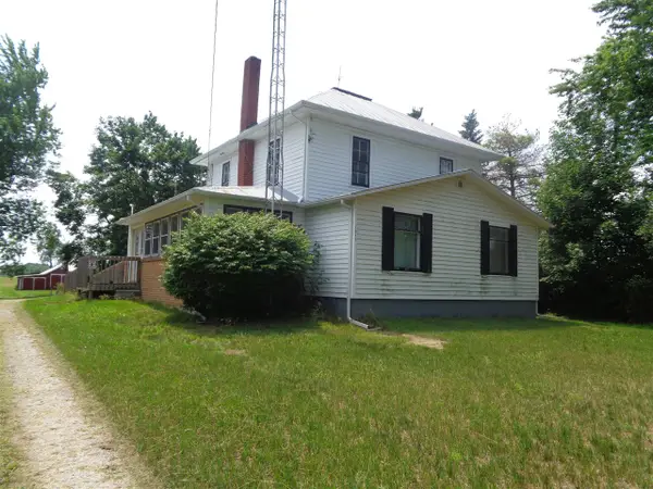 1311 E Montgomery, Hillsdale, MI 49242