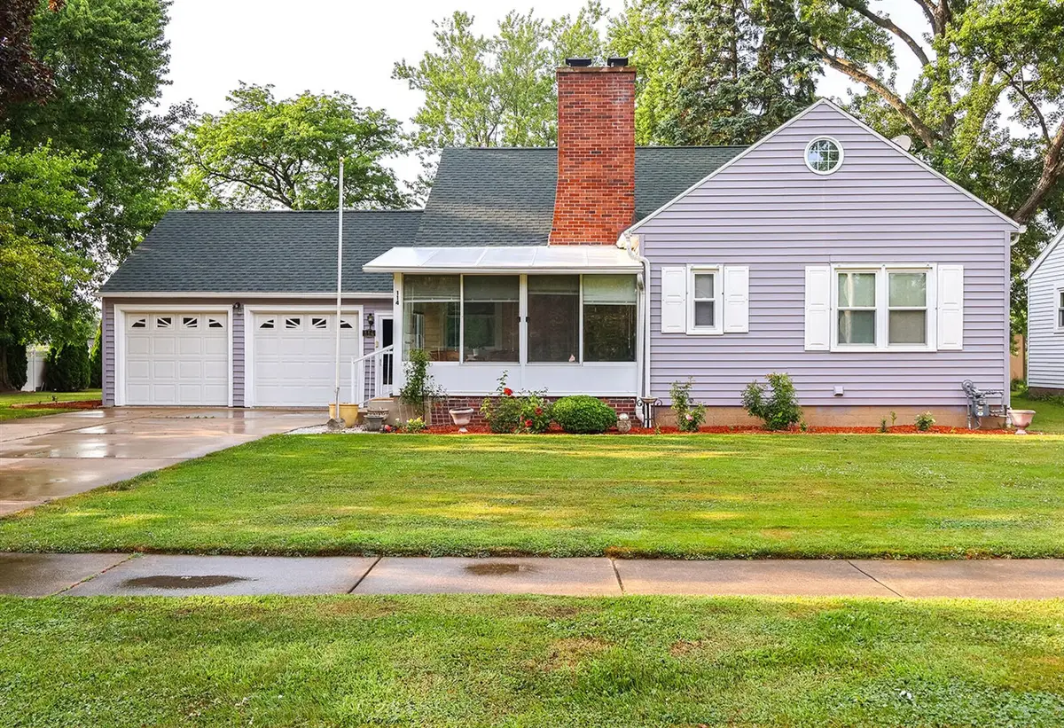 114 E Southeastern, Galien, MI 49113 - #1