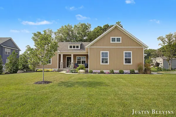 3362 Eagle Peak, Jenison, MI 49428