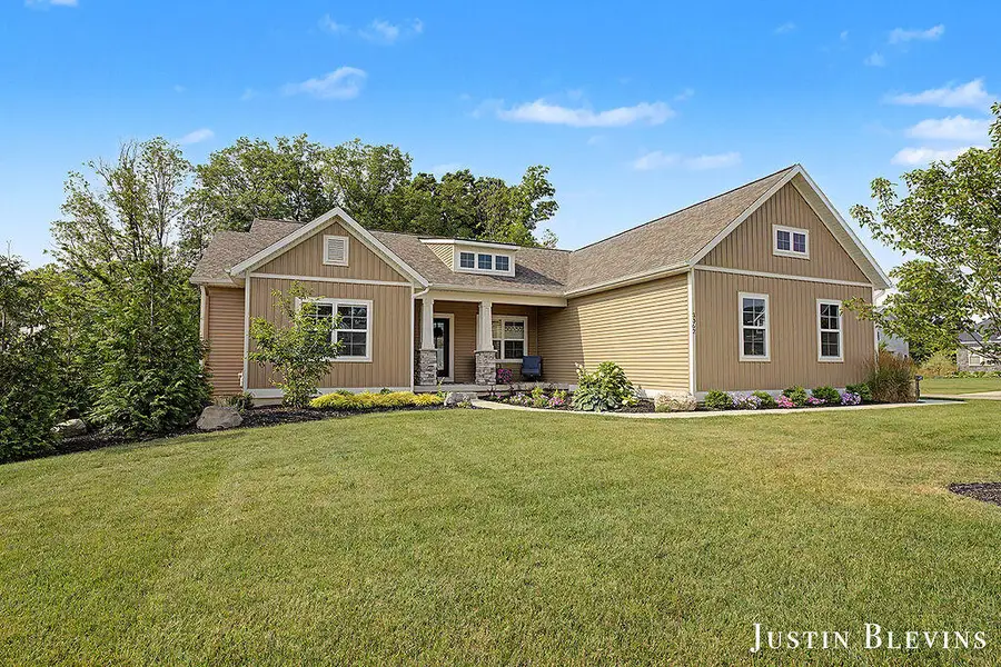3362 Eagle Peak, Jenison, MI 49428 - #2