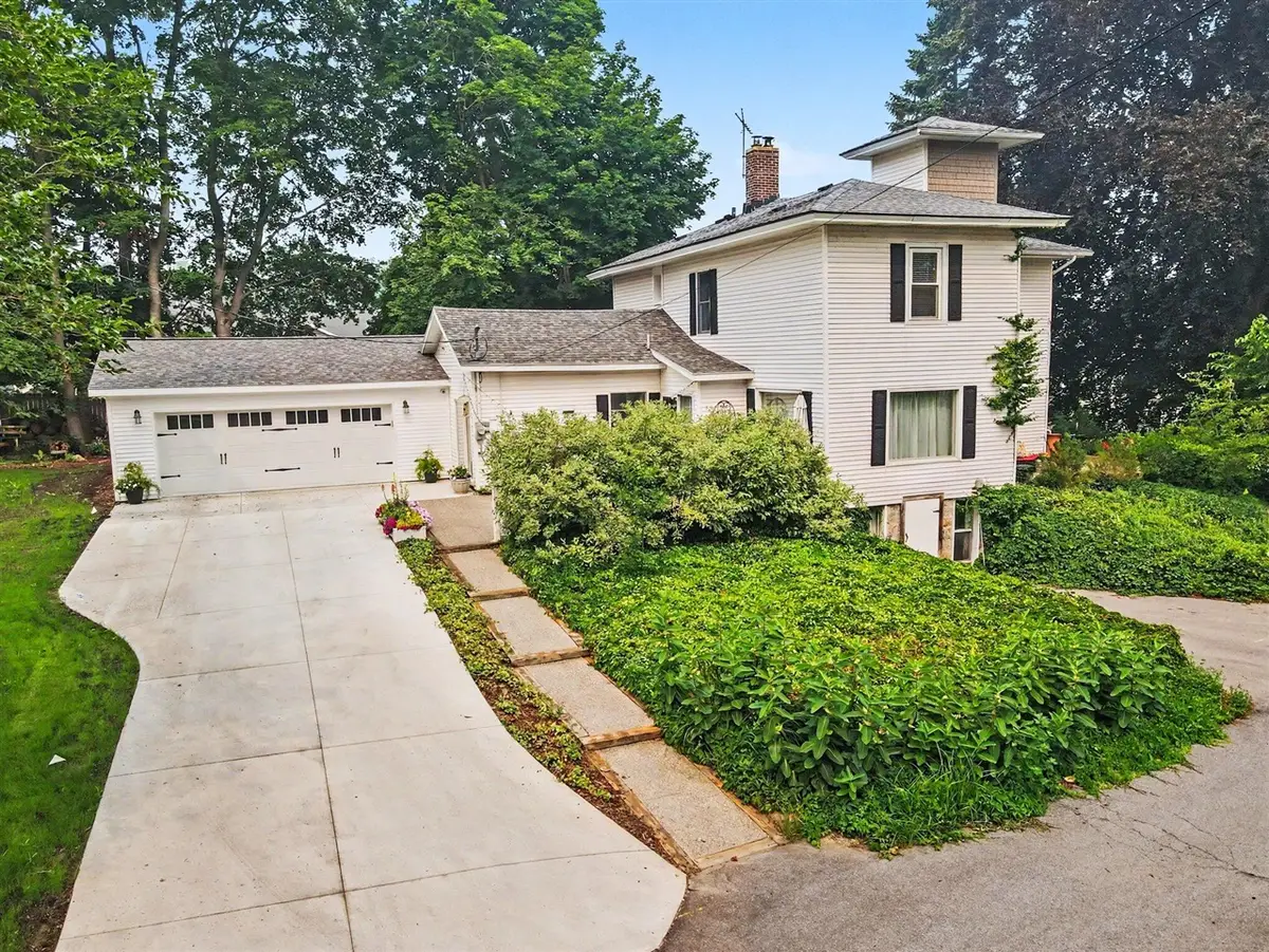312 E 16th, Holland, MI 49423 - #1