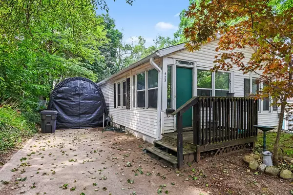 425 Garland, Kalamazoo, MI 49001