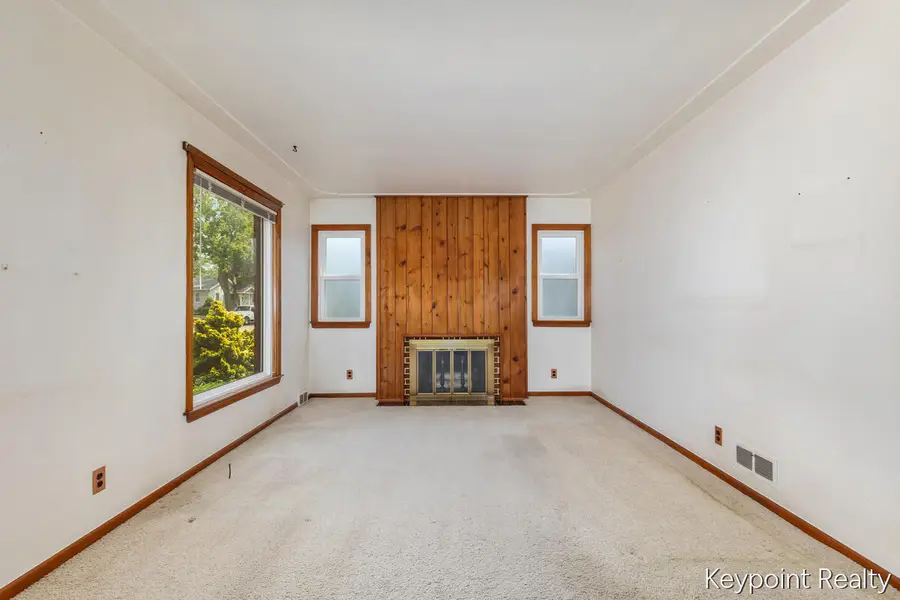 2027 Greenfield, Wyoming, MI 49519 - #3
