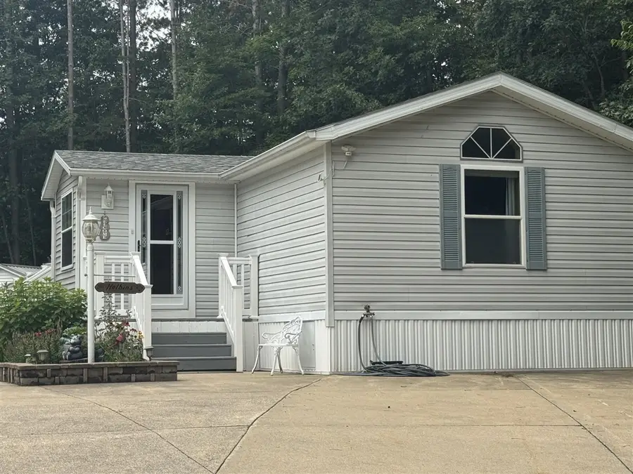 8166 Constitution, Cadillac, MI 49601 - #3