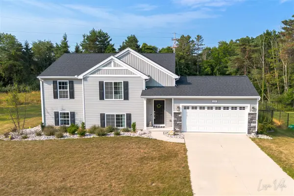 1309 Waterpoint, Whitehall, MI 49461