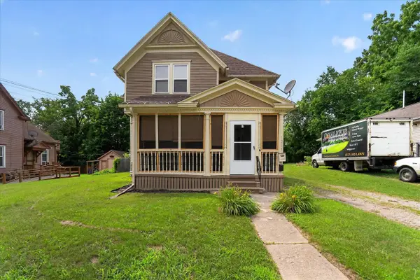 1208 Maple, Jackson, MI 49203