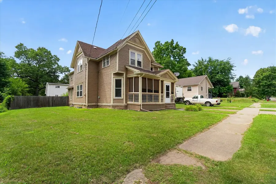 1208 Maple, Jackson, MI 49203 - #2
