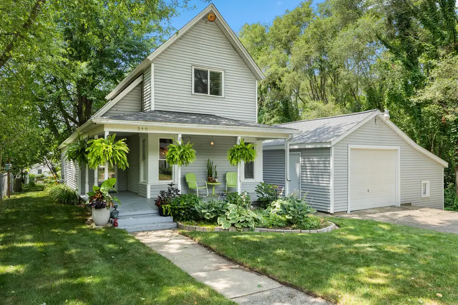 210 Keeler, Middleville, MI 49333 - #2