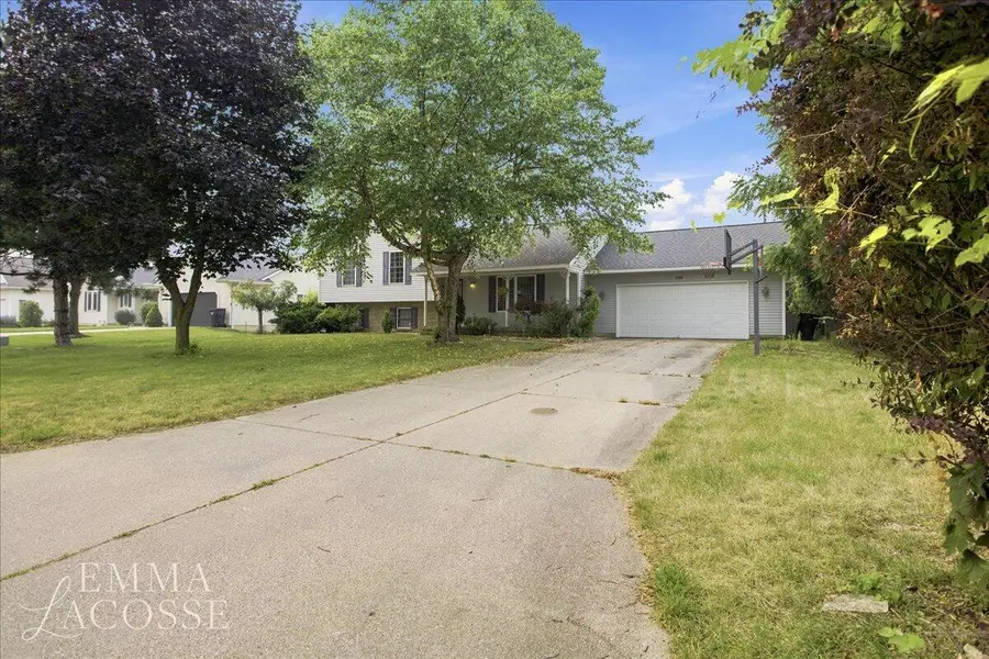 3560 Rush Creek, Hudsonville, MI 49426 - #3