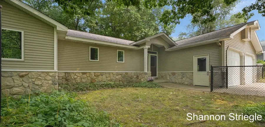 4864 Westshire, Comstock Park, MI 49321 - #3