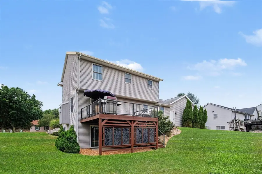 6892 Petersen Valley, Rockford, MI 49341 - #2