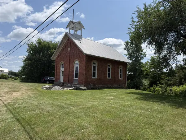 801 E Chicago, Quincy, MI 49082