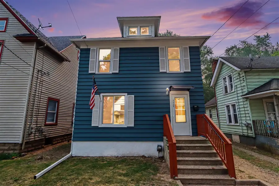 1117 Mills, Kalamazoo, MI 49001 - #2