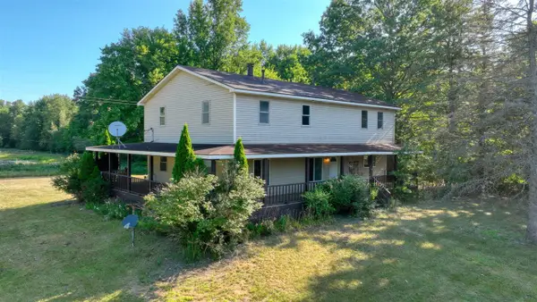49300 Arkona, Belleville, MI 48111