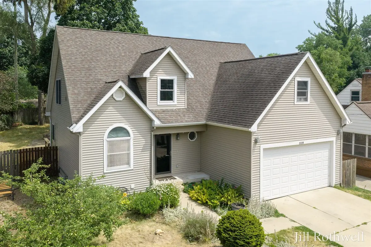 2228 Coit, Grand Rapids, MI 49505 - #1