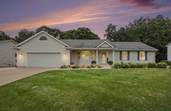330 Glenwoods, Rockford, MI 49341