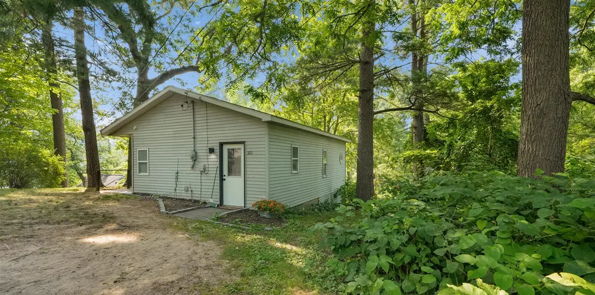 382 W Pine, Greenville, MI 48838 - #1