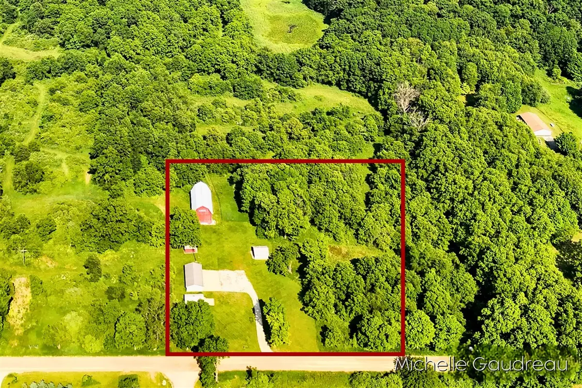 VL Robertson, Middleville, MI 49333 - #1