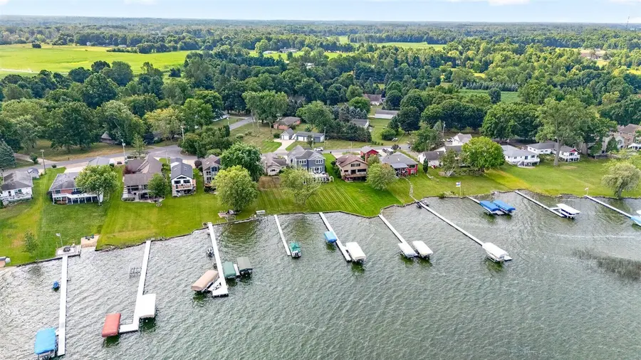 7705 S Indian Lake, Vicksburg, MI 49097 - #3