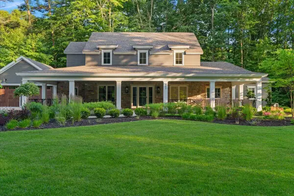 317 N Lakeshore, Holland, MI 49424