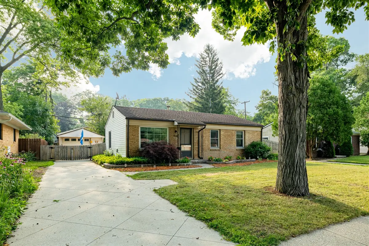1036 N Maple, Ann Arbor, MI 48103 - #1