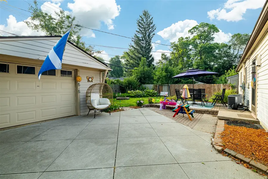 1036 N Maple, Ann Arbor, MI 48103 - #3