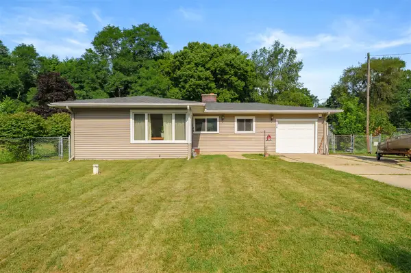 136 Charleston, Battle Creek, MI 49037