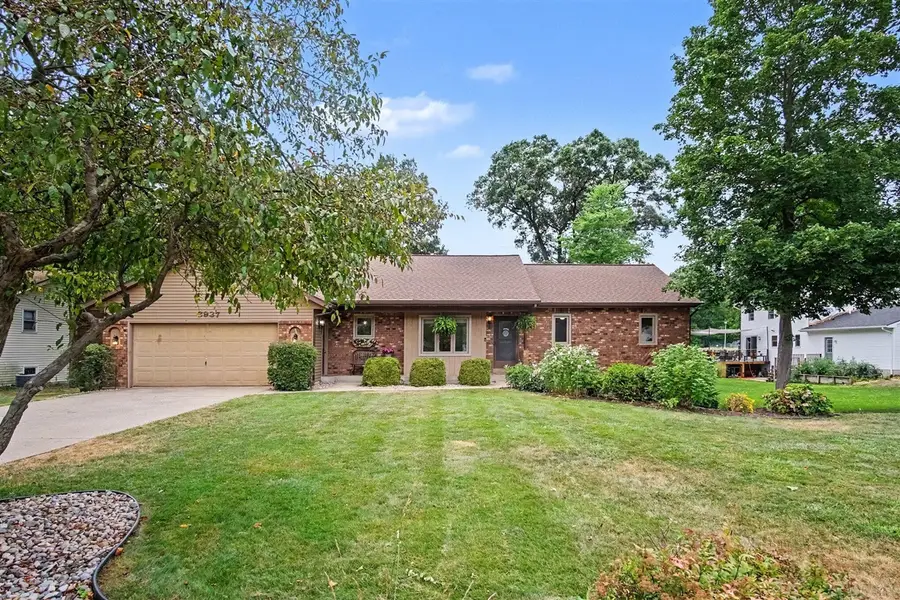 6937 Youngstown, Hudsonville, MI 49426 - #2