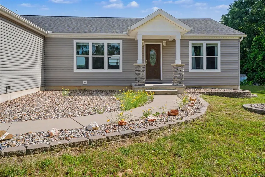 3170 Pine Lake, Niles, MI 49120 - #3