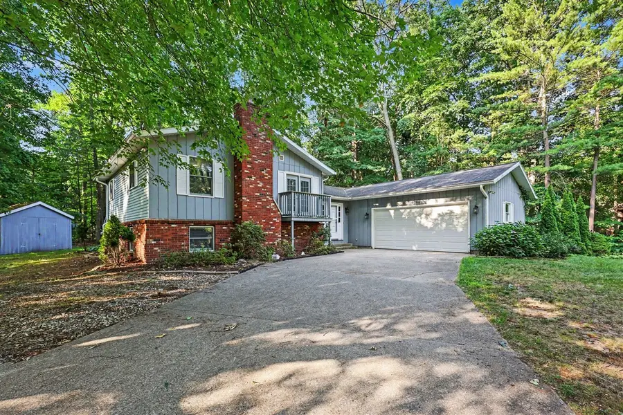 18796 N Fruitport, Spring Lake, MI 49456 - #2