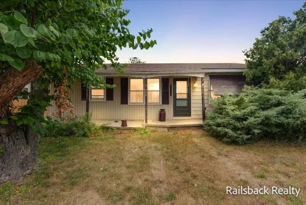 558 S Union, Sparta, MI 49345
