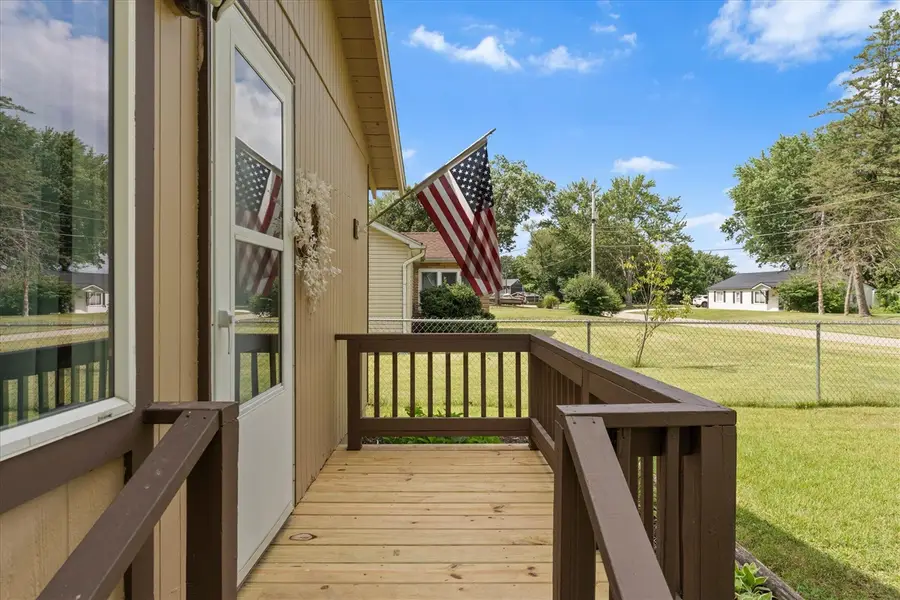 70324 Fairfield, Edwardsburg, MI 49112 - #2