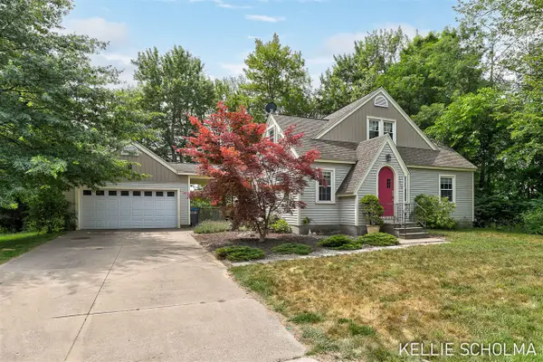 17680 N Shore, Spring Lake, MI 49456