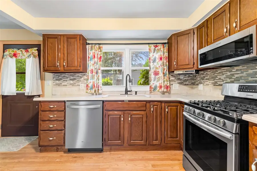 21545 Highview, Clinton Township, MI 48036 - #2