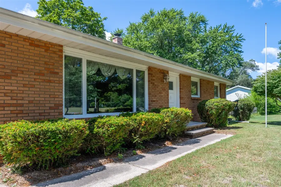 5432 S Roosevelt, Stevensville, MI 49127 - #3
