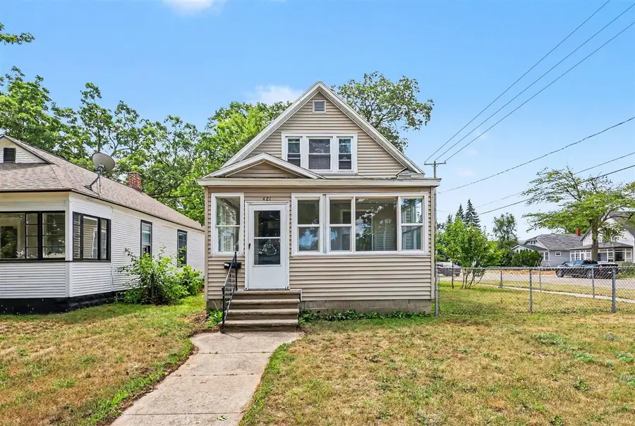 421 W Forest, Muskegon, MI 49441 - #2