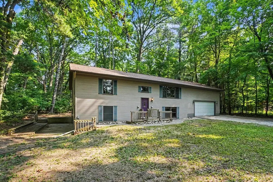 16137 Comstock, Grand Haven, MI 49417 - #3