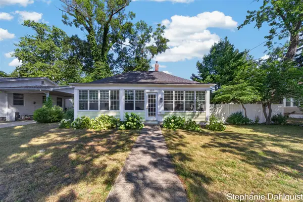 1210 Ruddiman, Muskegon, MI 49445