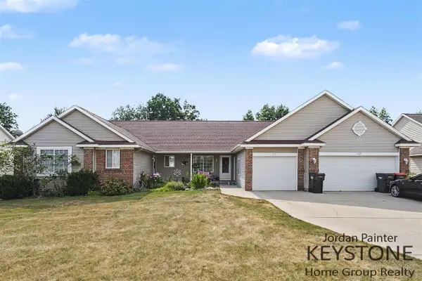 2117 Kinnrow, Walker, MI 49534