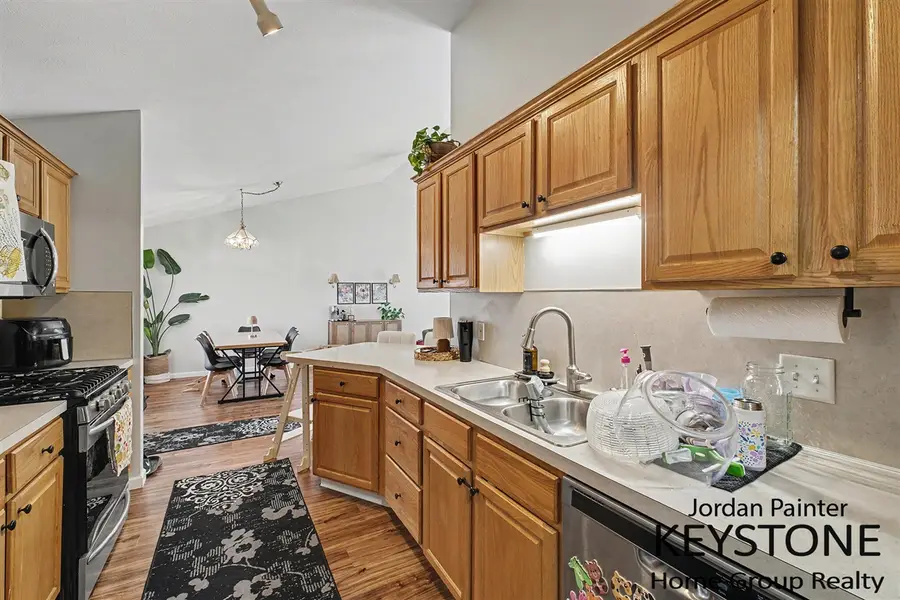 2117 Kinnrow, Walker, MI 49534 - #3