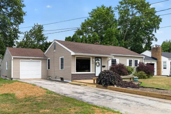 2117 Dorchester, Kalamazoo, MI 49001