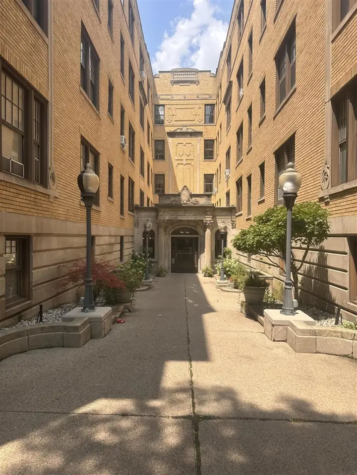 120 Seward #Unit 201, Detroit, MI 48202 - #2