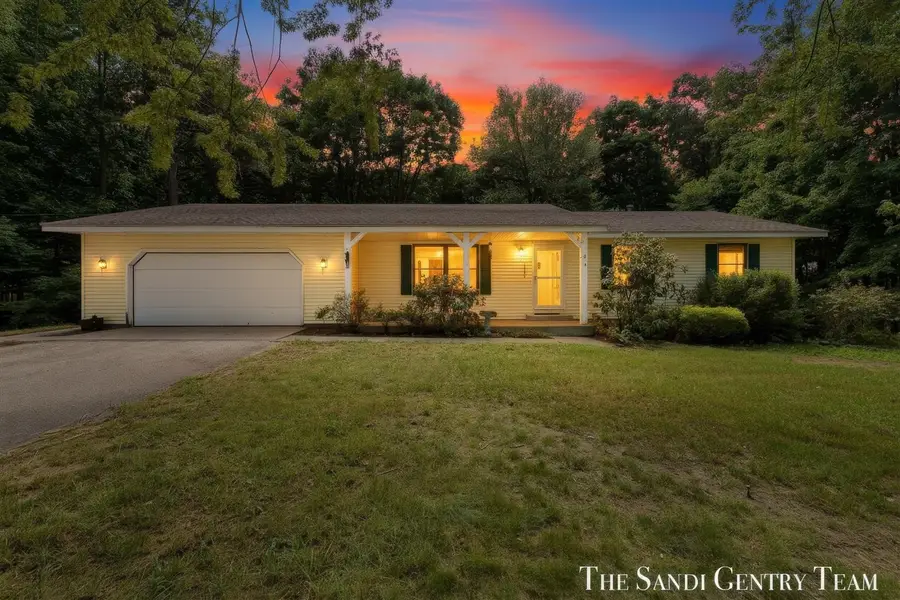 14504 Cameron, Grand Haven, MI 49417 - #3