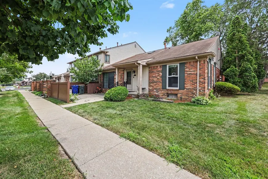 41325 Southwind, Canton, MI 48188 - #2
