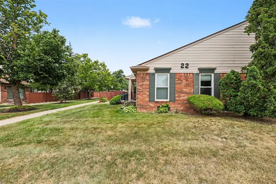 41325 Southwind, Canton, MI 48188 - #3