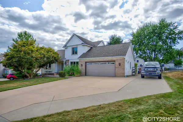 6719 Crown Point, Hudsonville, MI 49426