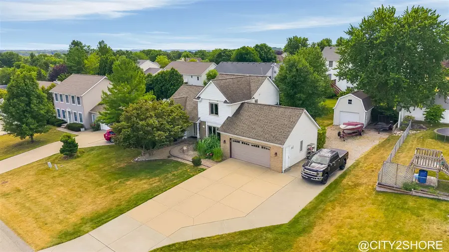 6719 Crown Point, Hudsonville, MI 49426 - #3