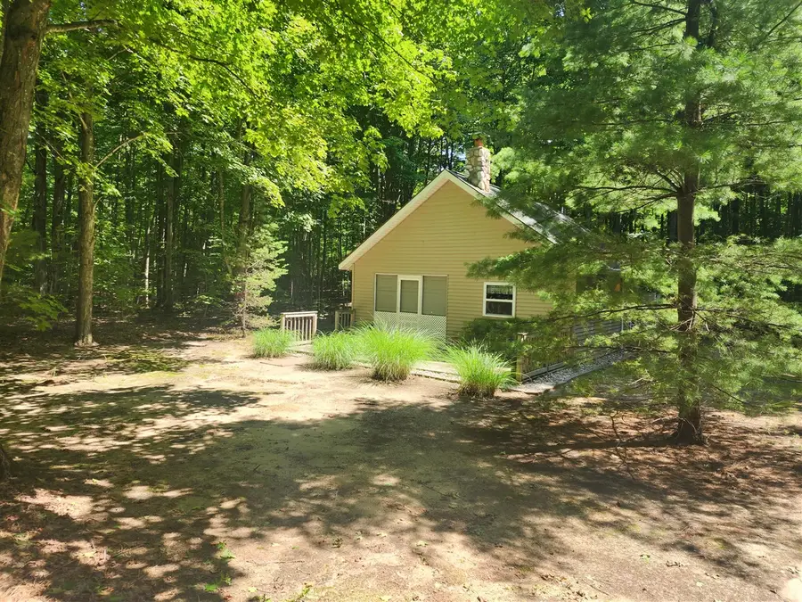 2587 W Armstrong Lake, Empire, MI 49630 - #2