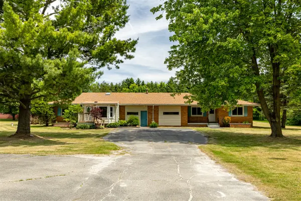 6272 Earhart, Ann Arbor, MI 48105